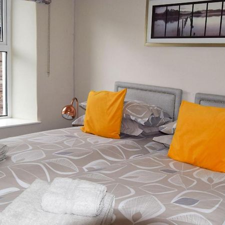 Beval Cottage Абъргавени Екстериор снимка