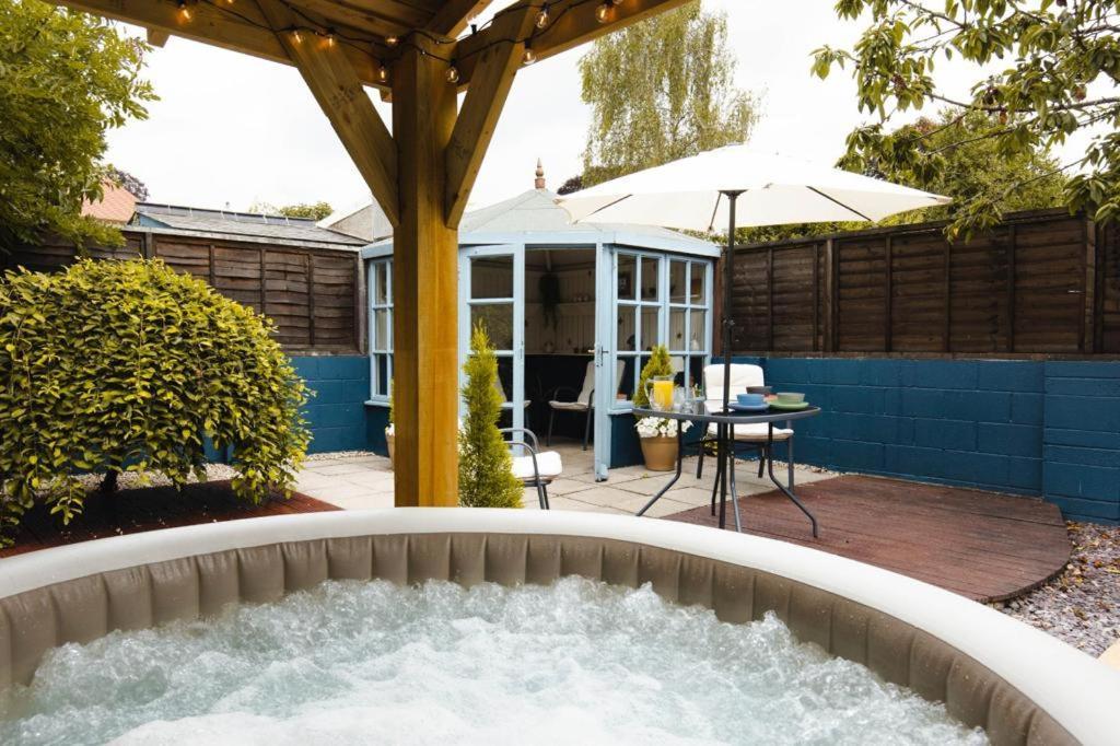 Beval Cottage Абъргавени Екстериор снимка