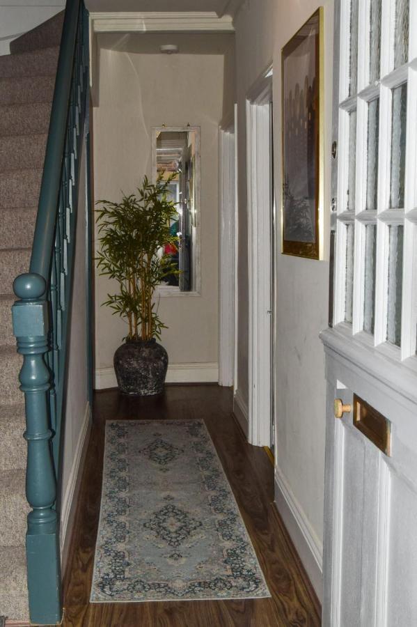 Beval Cottage Абъргавени Екстериор снимка